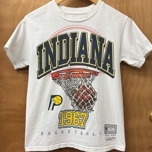 Pacers retro style tee shirt, Mitchell and Ness size small